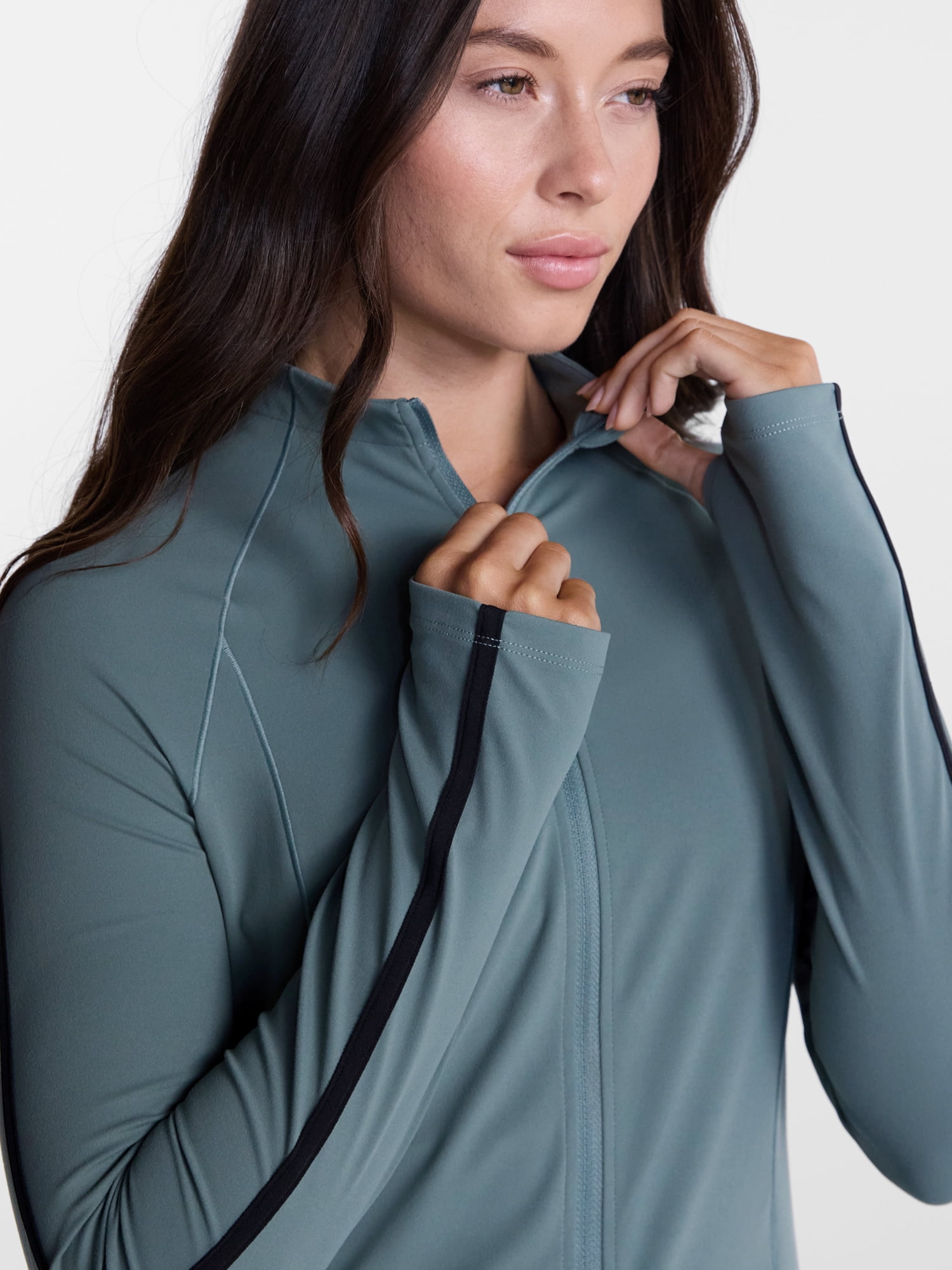 Avia Women's and Women's Plus SoftSculpt Tipped Cropped Active Jacket, Sizes XS-4X
