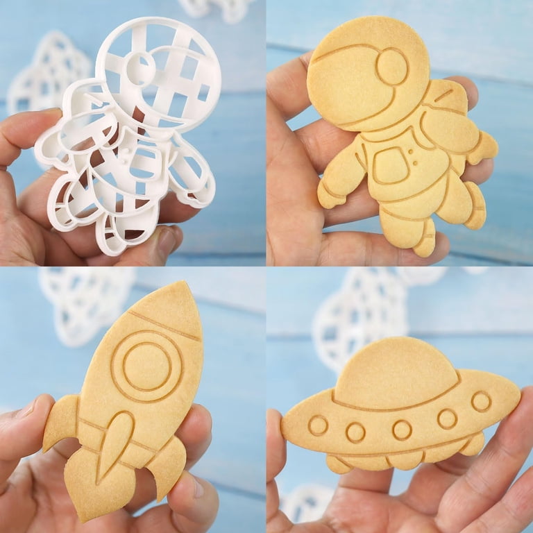 4Pcs Space Cookie Cutters 3D Astronaut UFO Rocket Alien Baking Tools ...