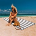 thumbnail image 3 of Toalla de playa LULUHOME 91 x 178 cm de algodón de gran tamaño a rayas grises, 3 of 8