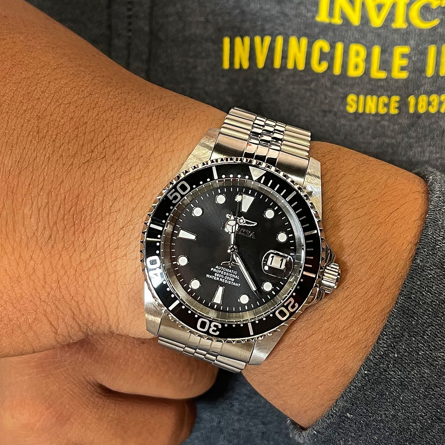 Invicta Pro Diver On Wrist Invicta Men's Pro Diver Automatic Watch