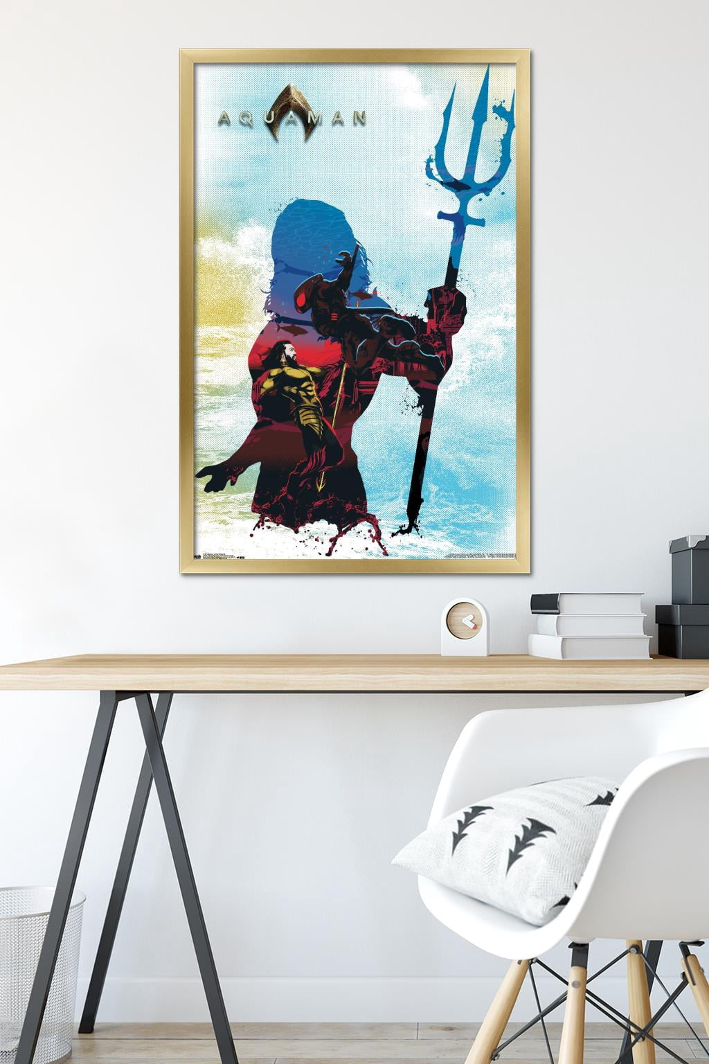 DC Comics Movie - Aquaman - Arthur Silhouette Wall Poster, 22.375" x 34", Framed