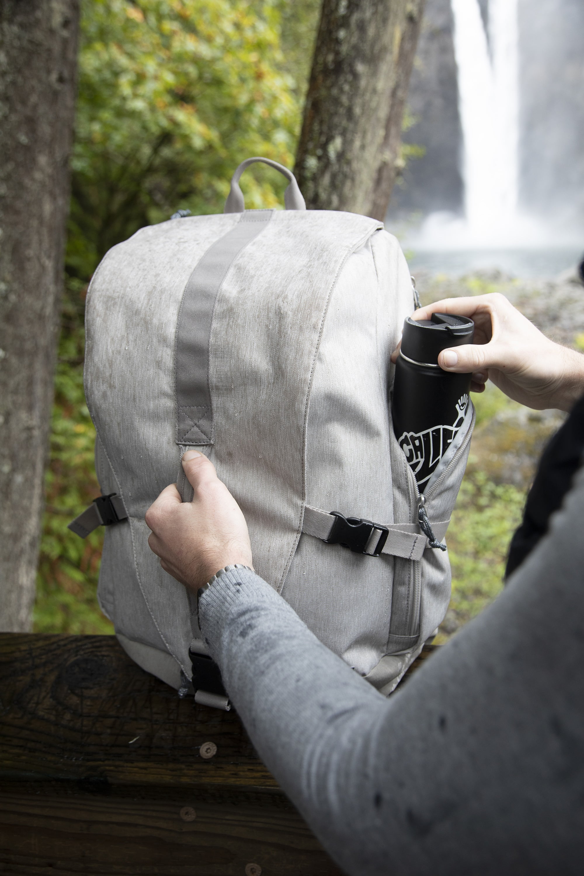 Rainier Weekender Backpack - 43L