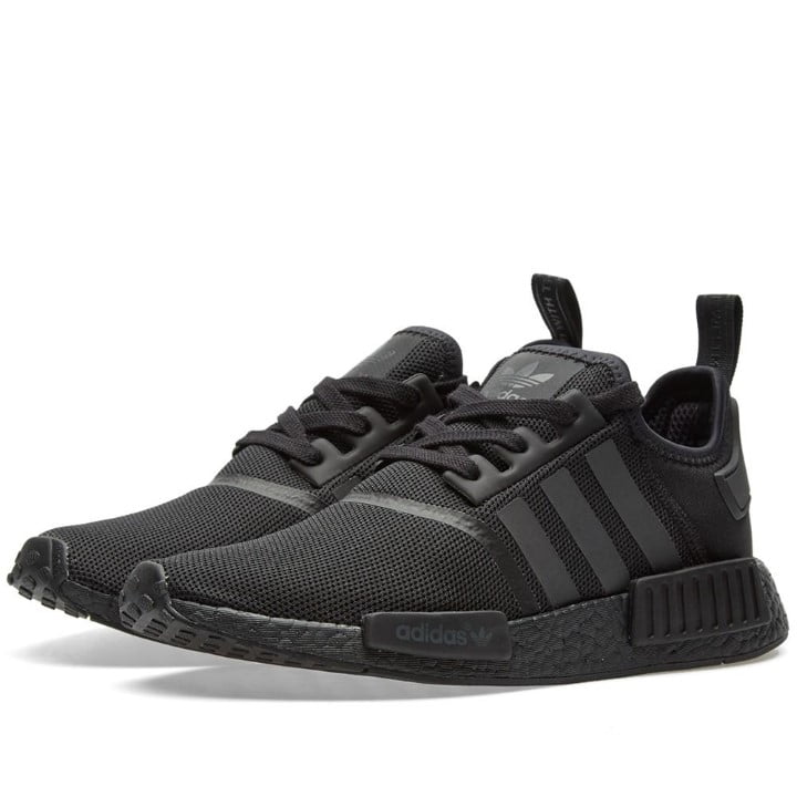 all black nmd r1 mens