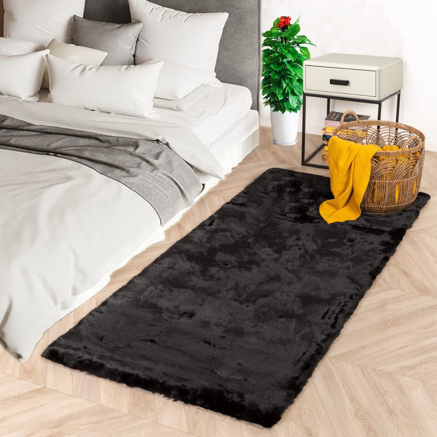 Ghouse 2x3 Soft Black Faux Fur Rug, Machine Washable Area Rugs for