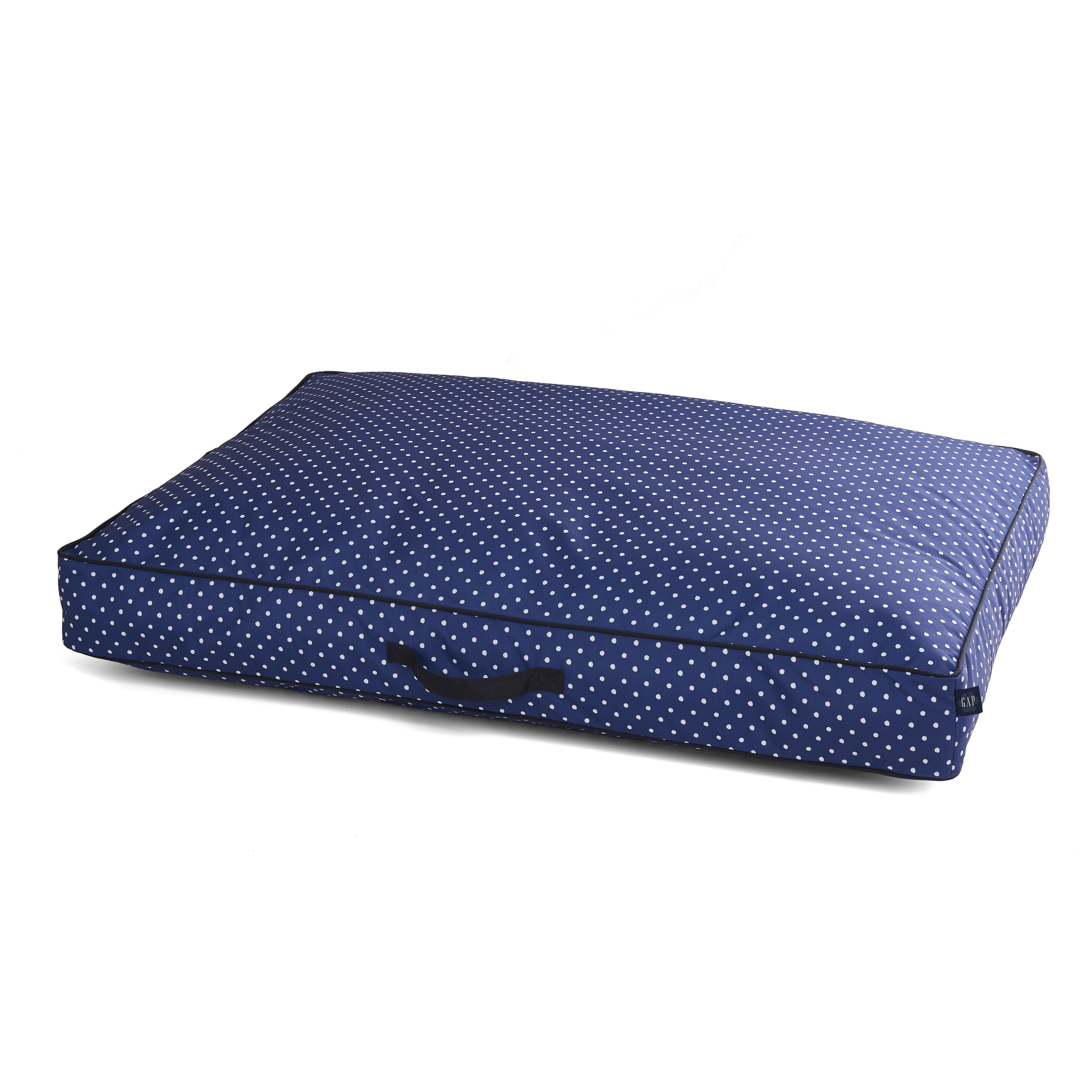 Gap Painted Dot Flat Pet Bed, Recycled Polyester with Zipper Closure Cover, Small 36'x24', Navy