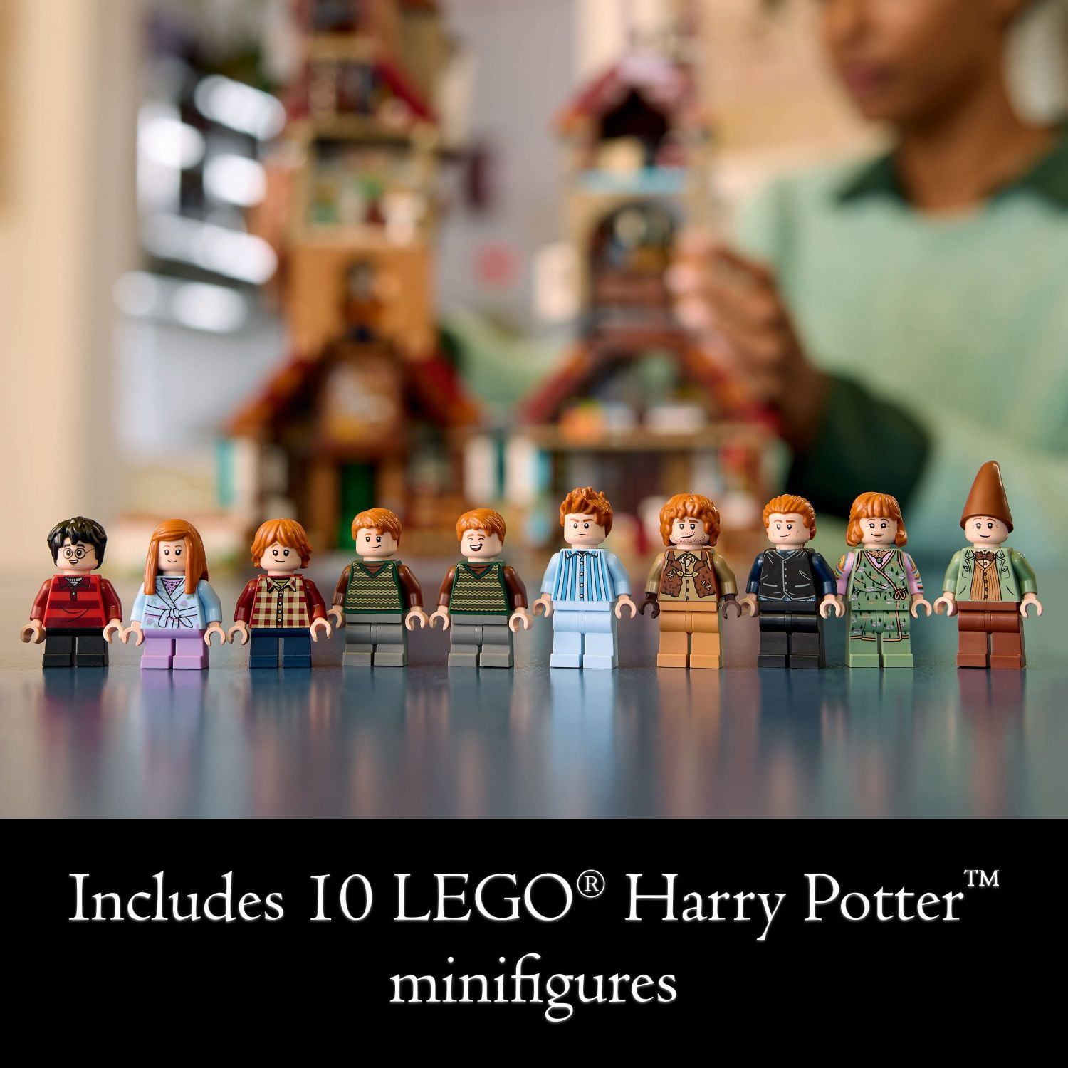 LEGO Harry Potter The Burrow – Collectors’ Edition, Weasley House, Collectible Building Set - 10 Minifigures Plus Errol the Owl - Gift for Adult Fans of the Wizarding World - 76437