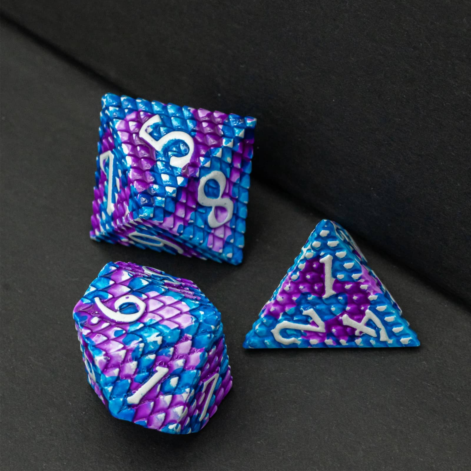 Cusdie 7PCS/Set DND Metal Dice, Dragon Scale Metal Dice Set, Polyhedral Dice Set, for Role Playing Game D&D Dice MTG Pathfinder