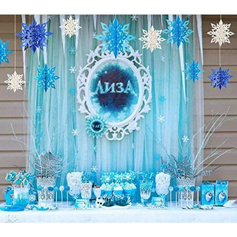 Winter Theme Centerpiece  Winter wonderland wedding centerpieces, Winter  wonderland wedding, Winter wonderland centerpieces