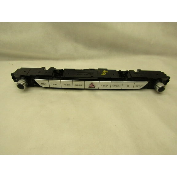 Pre-Owned 2020 2021 2022 Kia Telluride Navigation Radio Control Panel OEM LKQ (Good)