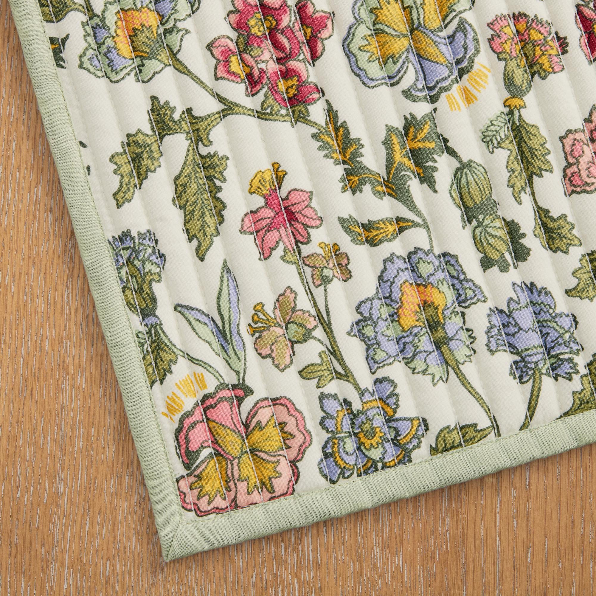 Beautiful Wildflower Quilted Print Fabric Placemat by Drew Barrymore, Multiple, 20"W x 14"