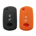 thumbnail image 1 of Porte-clés Sans Clé avec Télécommande, Housse de Protection en Silicone Caoutchouc pour Land Rover Discovery LR3 Range Rover Sport (1 Noir + 1 Orange), 1 of 4