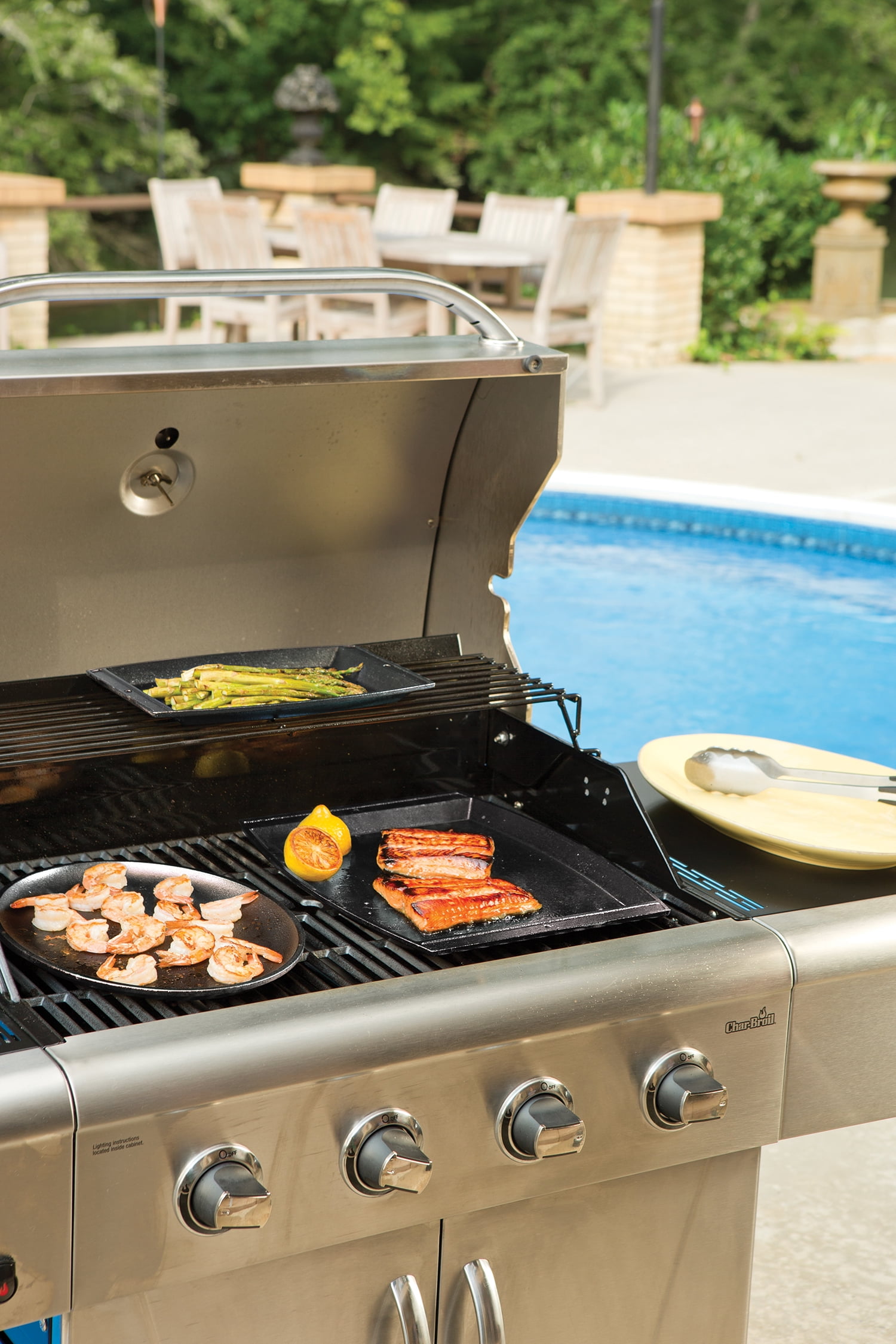 Lodge Logic 9 Seasoned Cast Iron Shallow Round Griddle L8ng3 Lodge Logic 9 Seasoned Cast Iron Shallow Round Griddle L8ng3 Com