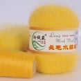 thumbnail image 3 of Inteprter Hilo largo de Cachemira de visón de felpa antibolitas hilo de tejer a mano de fina para bufanda de cárdigan adecuado para Tela de costura y artesanía amarillo, 3 of 6