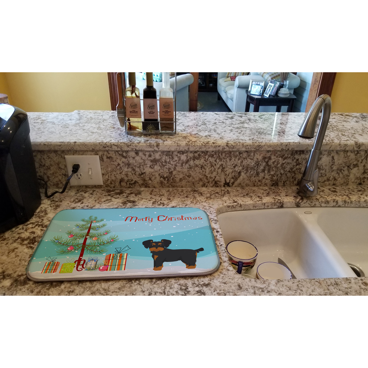 Morkie Christmas Tree Dish Drying Mat