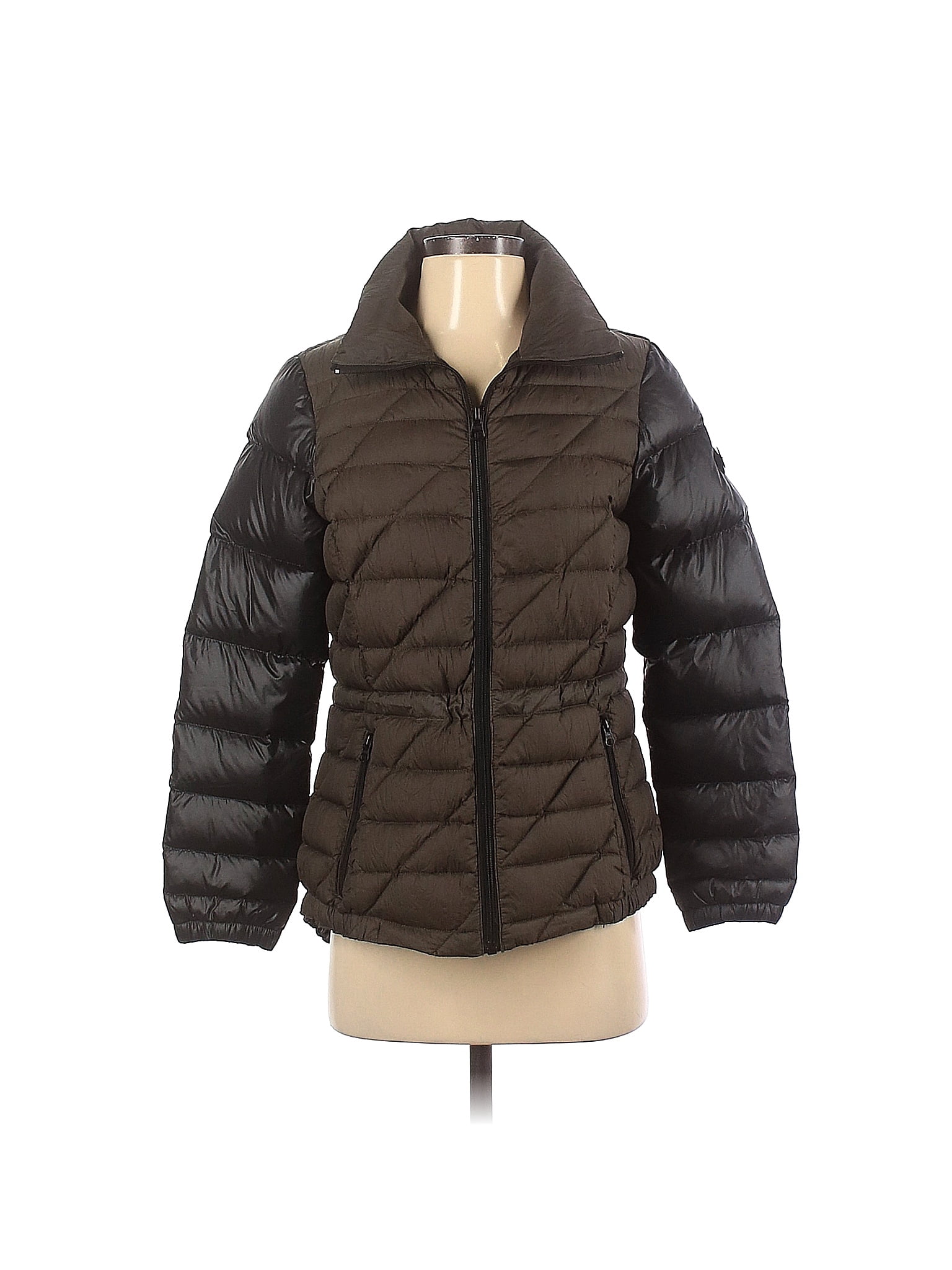 Pre-Owned Bernardo Fashions Women's 