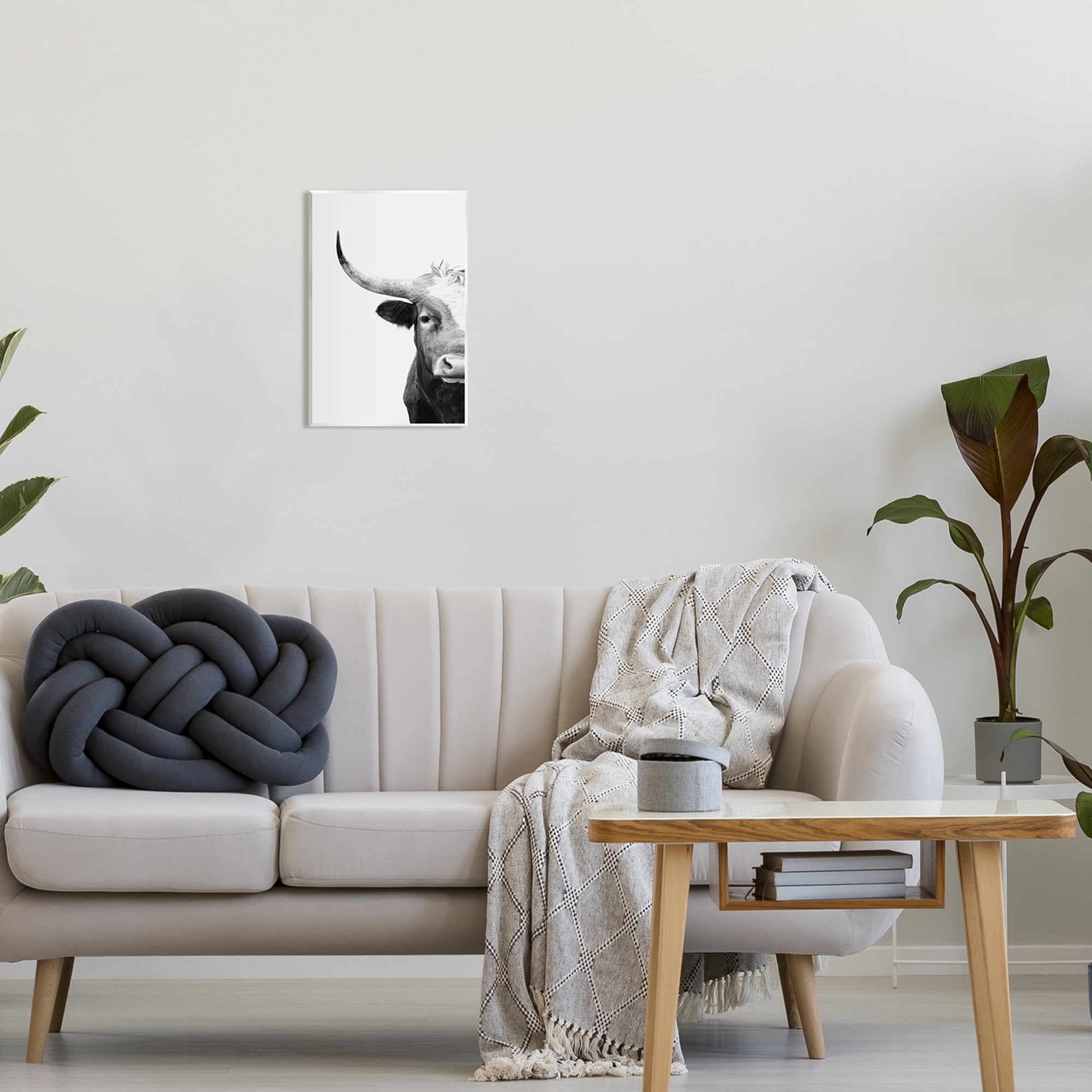 Stupell Industries Grey Longhorn Portrait Animals & Insects Photography Unframed Art Print Wall Art, 10 x 15