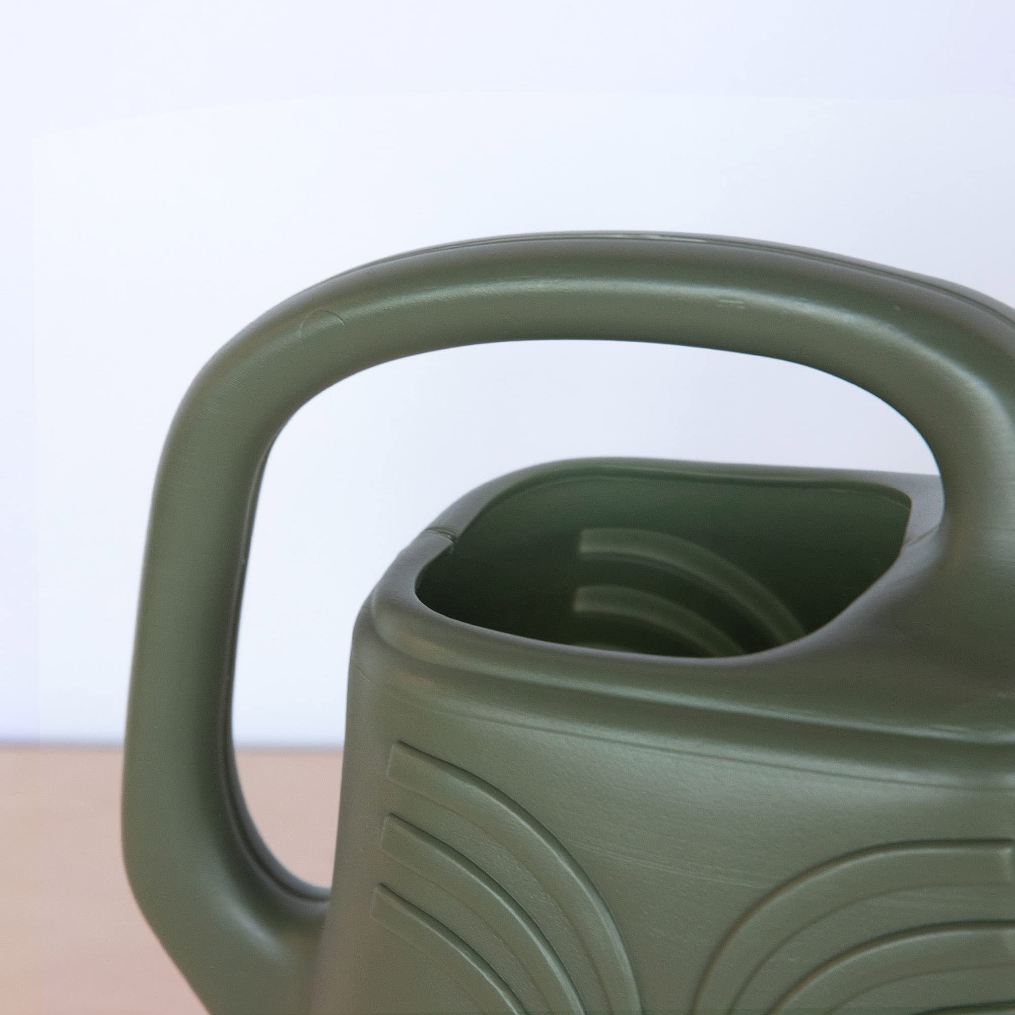 Bloem Promo Watering Can - Resin, Removable Nozzle - 2 Gal, Green — Garden & Landscape Use, Standard Connection
