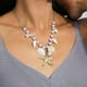 thumbnail image 3 of Collar de Estrella de mar y caracola yuxing Perla sintética amarillo, 3 of 5