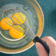 thumbnail image 4 of Batidor de acero inoxidable - Herramienta de cocina de globo con mango de silicona suave Utensilio para mezclar y batir, 4 of 5