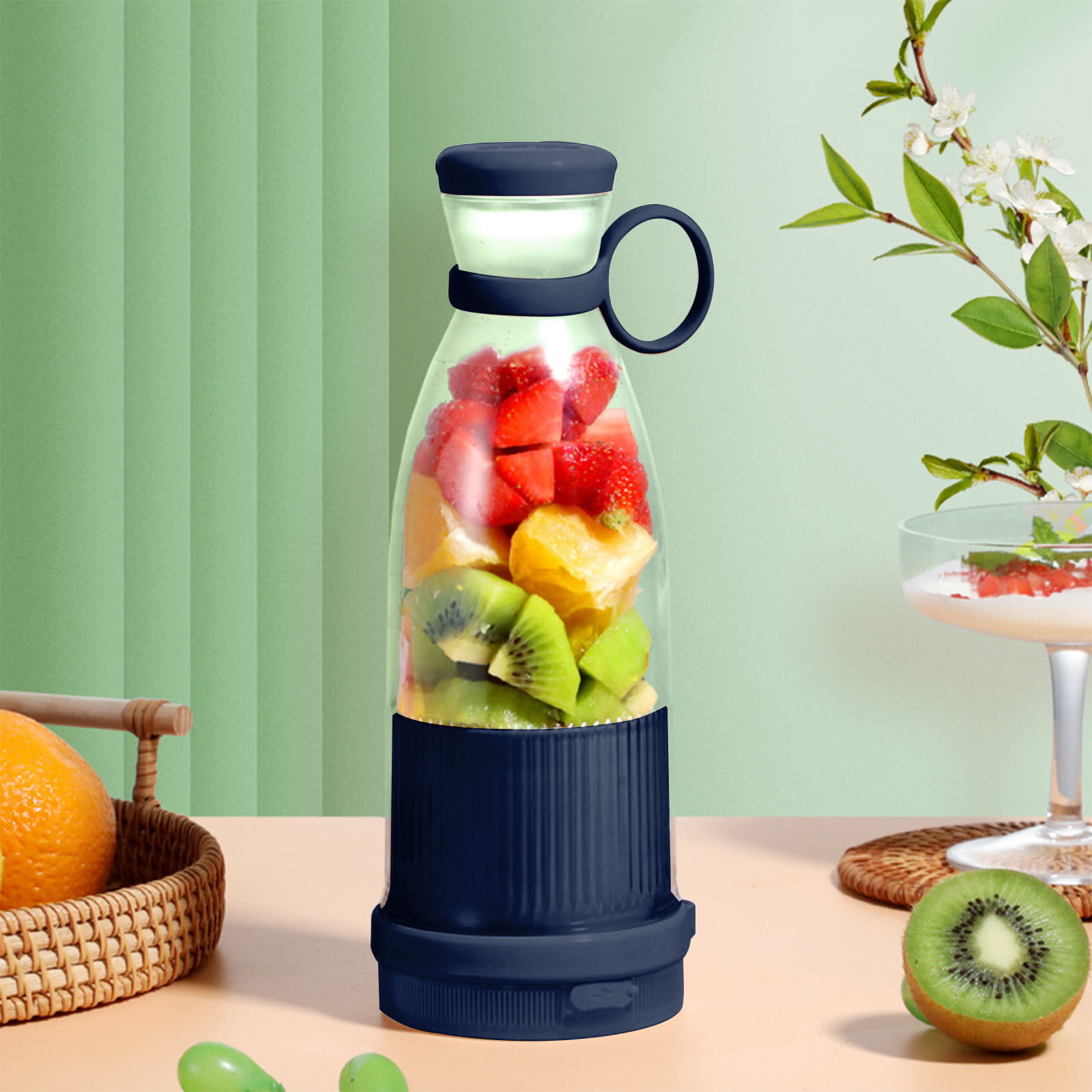 Portable Blenders for Shakes & Smoothies 2.8 Oz Personal Size Blender Fruit  Juicer USB Rechargeable with 6 3D Blades Handheld Blenders for Sports Travel  and Outdoors 