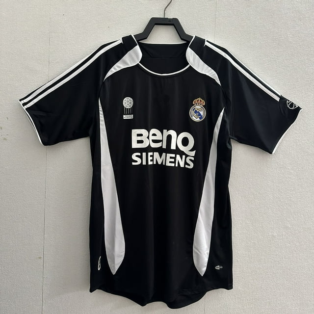 0607 Retro Real Madrid Away. Football Classic Jersey