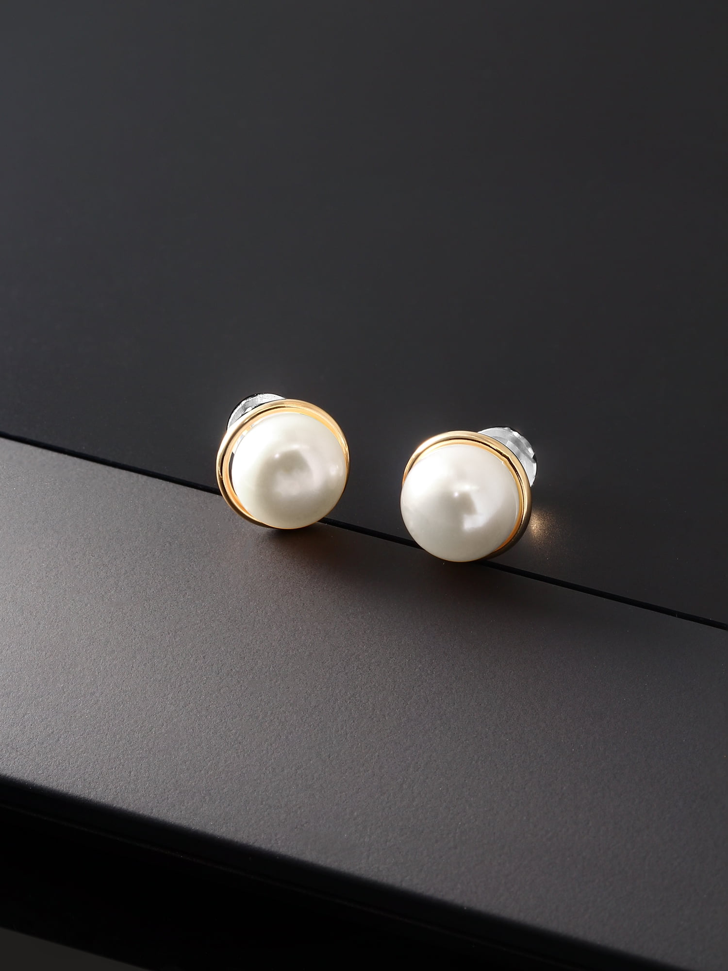 Gem Stone King 14K Yellow Gold 8MM White Button Shape Cultured Freshwater Pearl Stud Earrings for Women