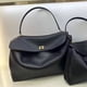 thumbnail image 3 of Bolso de mano de cuero de alta calidad de gran capacidad, bolso de hombro de cuero para mujer y bolso de compras y de viaje de mano, 3 of 5