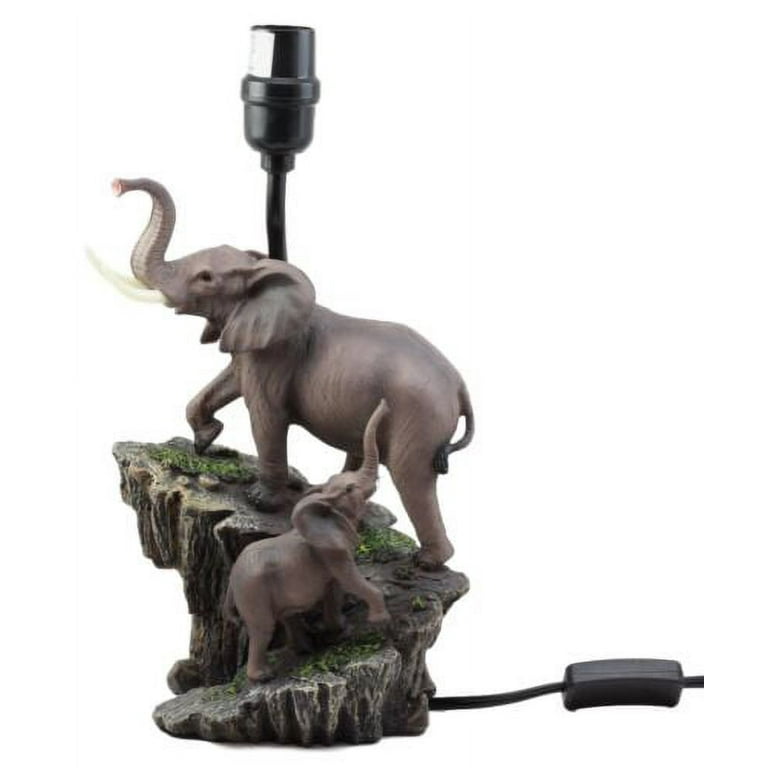 Mini figurine éléphant pour deco de table anniversaire safari