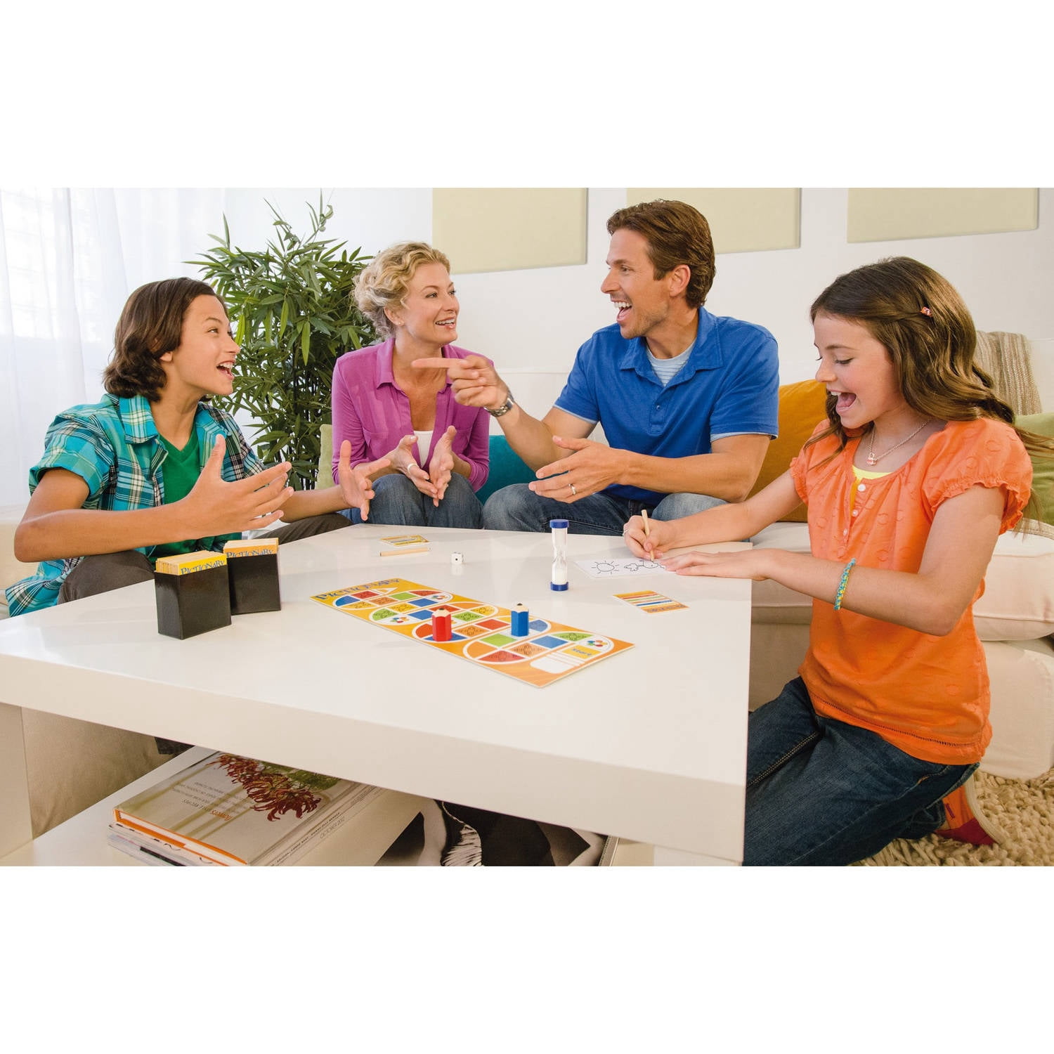 Pictionary Board Game with Adult & Junior Clue Levels for Ages 8Y+