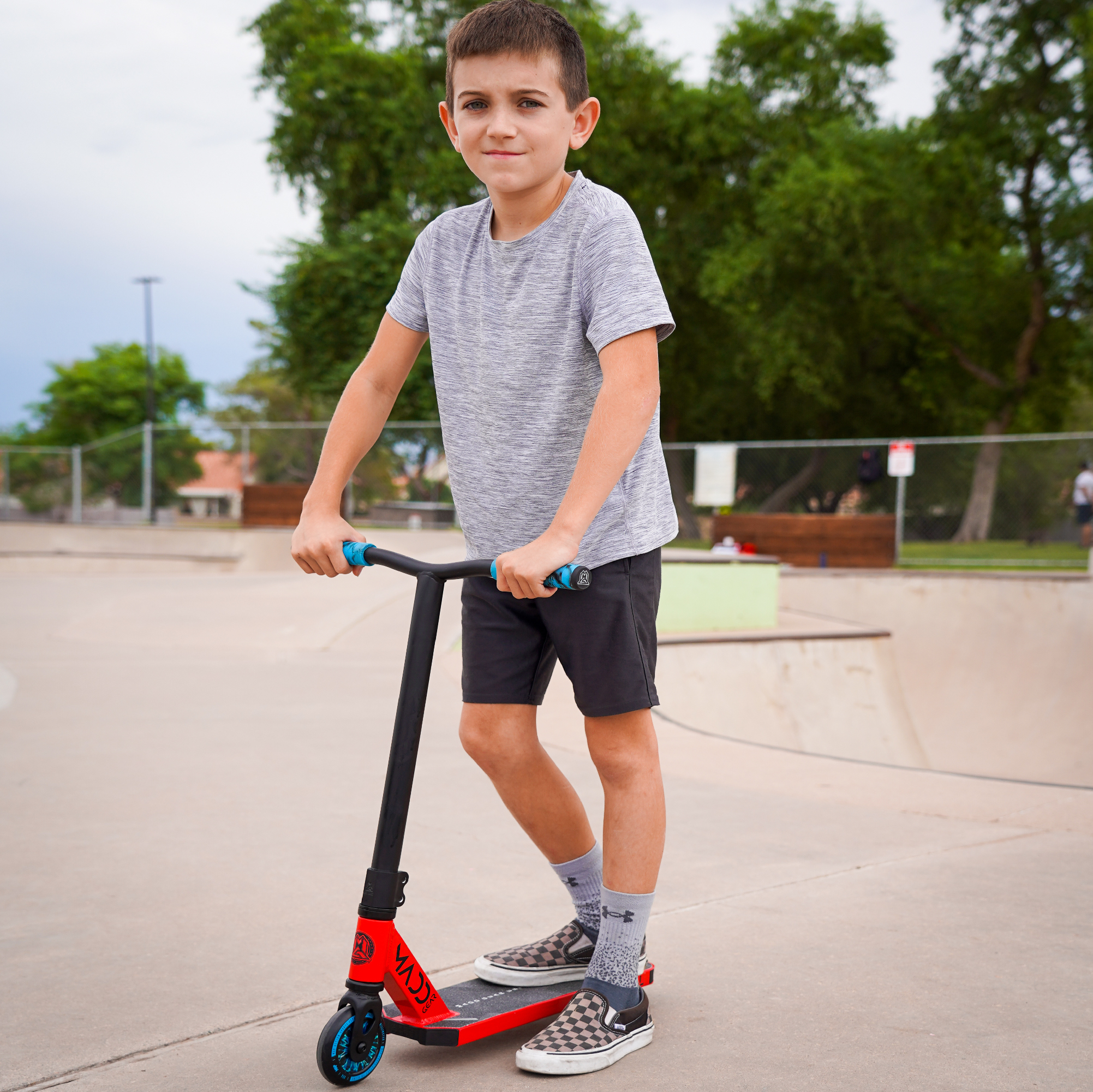 Madd Gear Renegade Rascal 18" x 5" Pro Scooter - Teal/Orange- Unisex