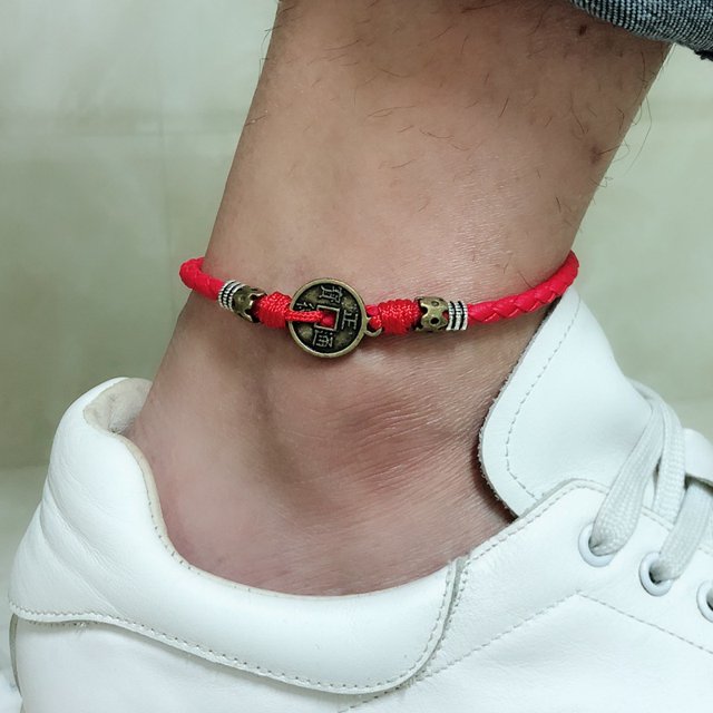 Tobillera para hombre Tobillera para hombre Cuerda roja Cuerda negra Cobre Única Simple Hecha a mano Aleación