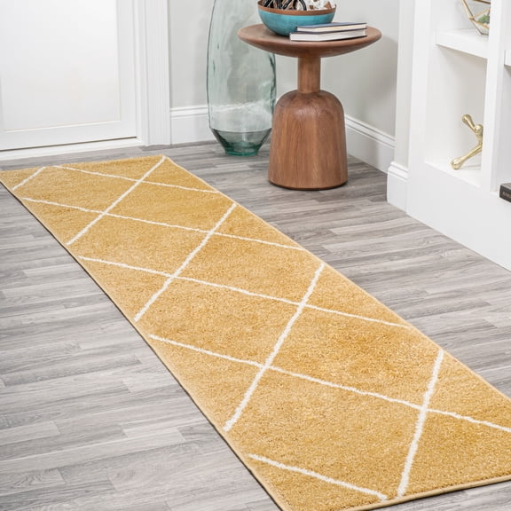 JONATHAN Y SUPERSOFT 2 x 10 Runner Rug, Cole Minimalist Diamond Trellis - Gold/White, SEU102E-210