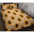 thumbnail image 1 of Juego de cama acolchado con estampado de papaya, 1 of 5