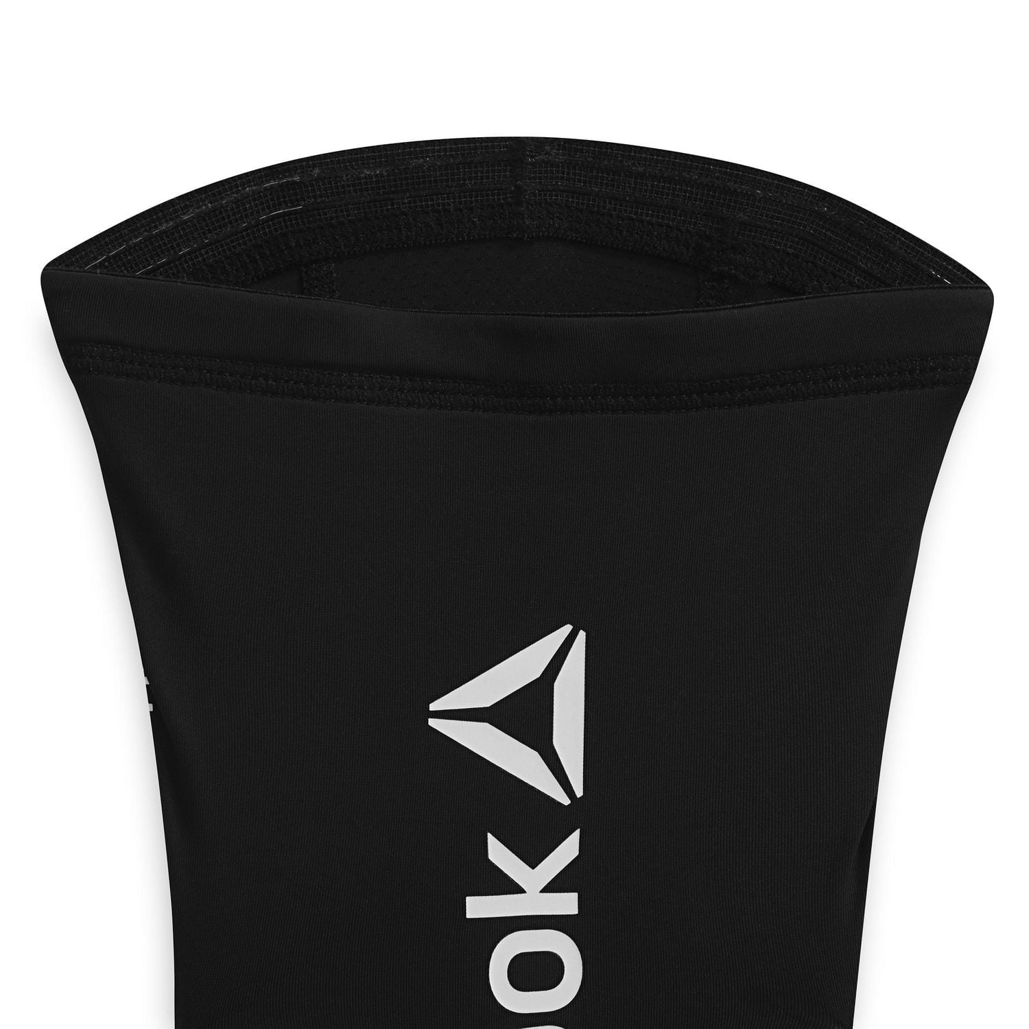 Reebok Delta ACTIVCHILL Compression Knee Sleeve, Black, S/M, Set of 2, ACTIVCHILL Tech keeps you cool and dry