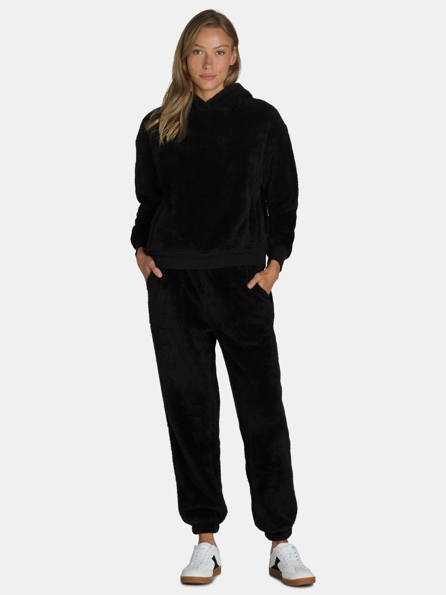 Time and Tru Women's Velour Top and Pants Set, 2-Piece, Sizes S