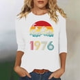 thumbnail image 1 of Uootdi Hauts pour Femmes Manches 3/4 Col Ras du Cou Imprimé Palmier Coucher de Soleil 1976 Coupe Décontractée T-Shirts Rétro Plage Vacances Cadeau, 1 of 4