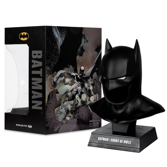 Batman (Court of Owls) 1:3 Scale Cowl Replica - McFarlane Toys
