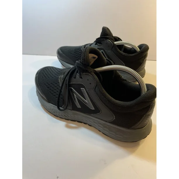 New Balance 520 Black Gray Comfort Ride Running Shoes #M520LB5 Men's Size 9.5 4E