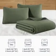 thumbnail image 3 of Amberspace Lightweight 3-Piece Bed in a Bag Quilt Set with Pillow Shams,Olive Green,Queen, 3 of 9