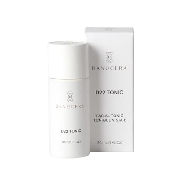 DANUCERA D22 Tónico 1.0 fl oz Agua de abedul Ácido láctico Ácido glicólico Extracto de células de flor de uva Ácidos naturales minerales enzimas vitaminas Tónico facial 1 onza (paquete de 1) Exfolia,