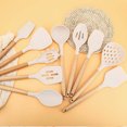thumbnail image 5 of 2 utensilios de cocina de silicona antiadherentes sin BPA. Utensilios de cocina resistentes al calor con mangos de madera., 5 of 5