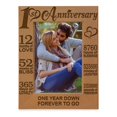 thumbnail image 1 of KATE POSH - Nuestro marco de fotos del primer aniversario - Marco de fotos de madera natural grabado de 12 meses - Primer (1.er) papel 1 año como esposo y esposa (5x7-vertical), 1 of 1