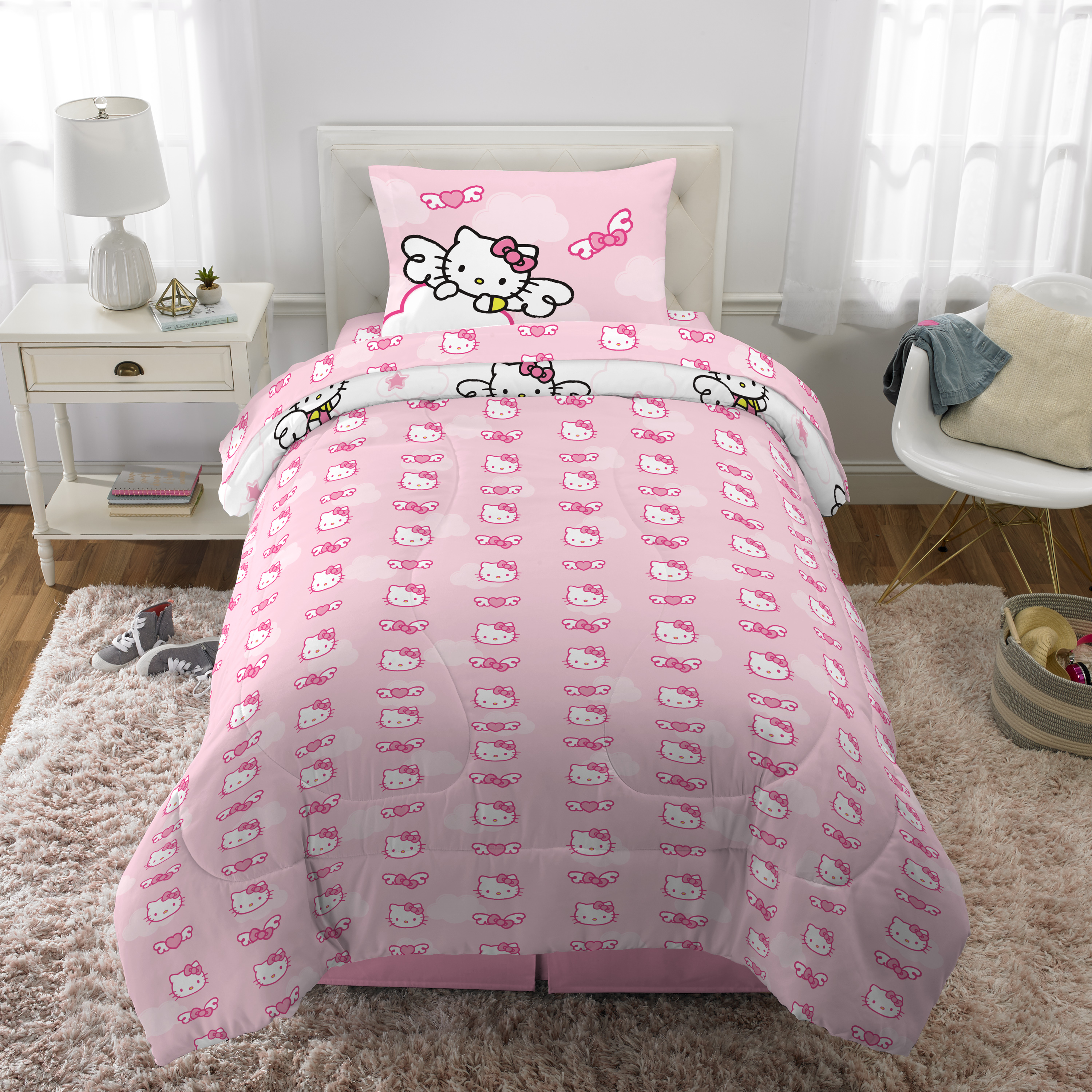 Hello Kitty Kids 5 Piece Reversible Comforter, Bed in a Bag, Twin