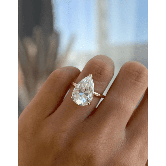 4.00Ct Pear Cut Moissanite Solitaire Engagement Ring, 10K White Gold, US 7.5