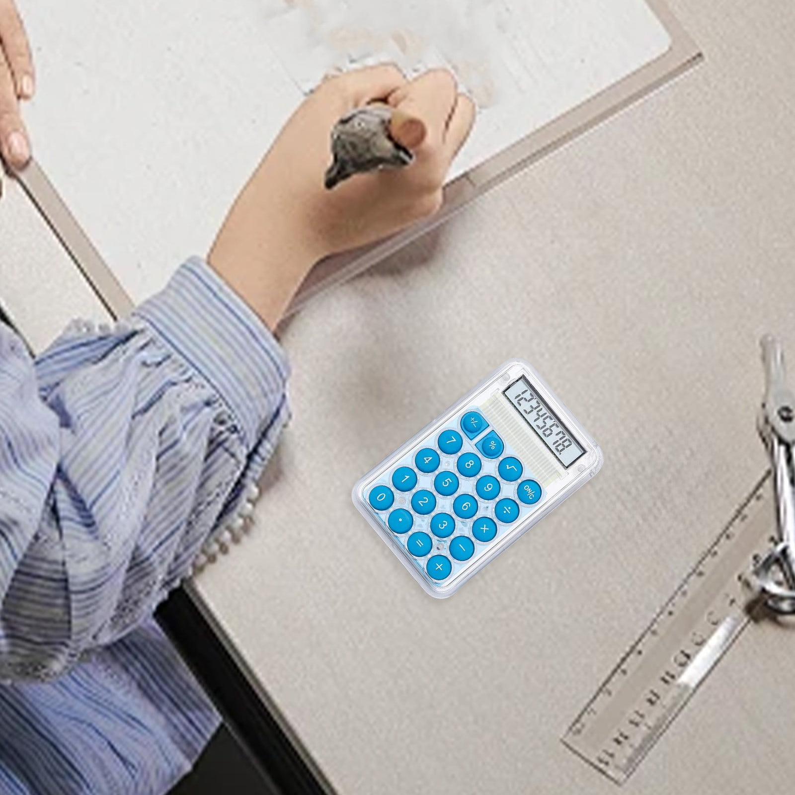 Basic 4 Function Calculator for Students and Office: Small, Portable, and Easy-to-use - Suitable for School and Office Essentials