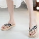 thumbnail image 5 of Zapatos de mujer, chanclas florales de verano, sandalias de playa, tangas, zapatillas, sandalias de cuerda de cáñamo de imitación, chanclas de viaje de fondo plano Wmkox8yii ytu6838, 5 of 9