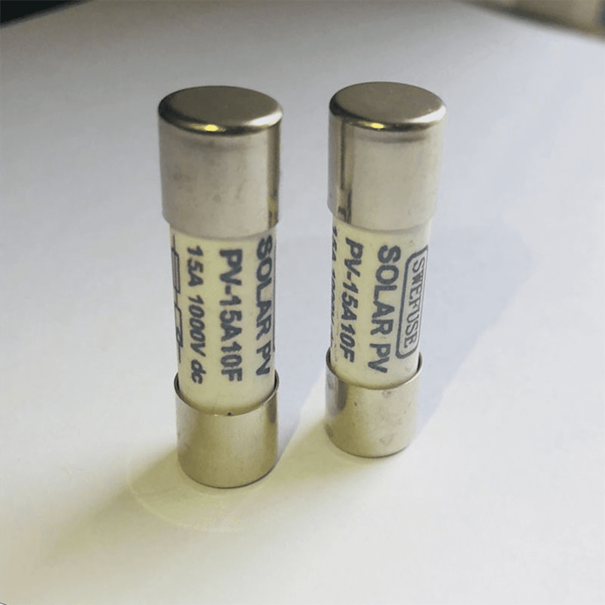 40 Pcs 1000 Fuse Solar PV Explosion-Proof Fuse Silver - 15A,40 * DC fuse of the photovoltaic battery,silver