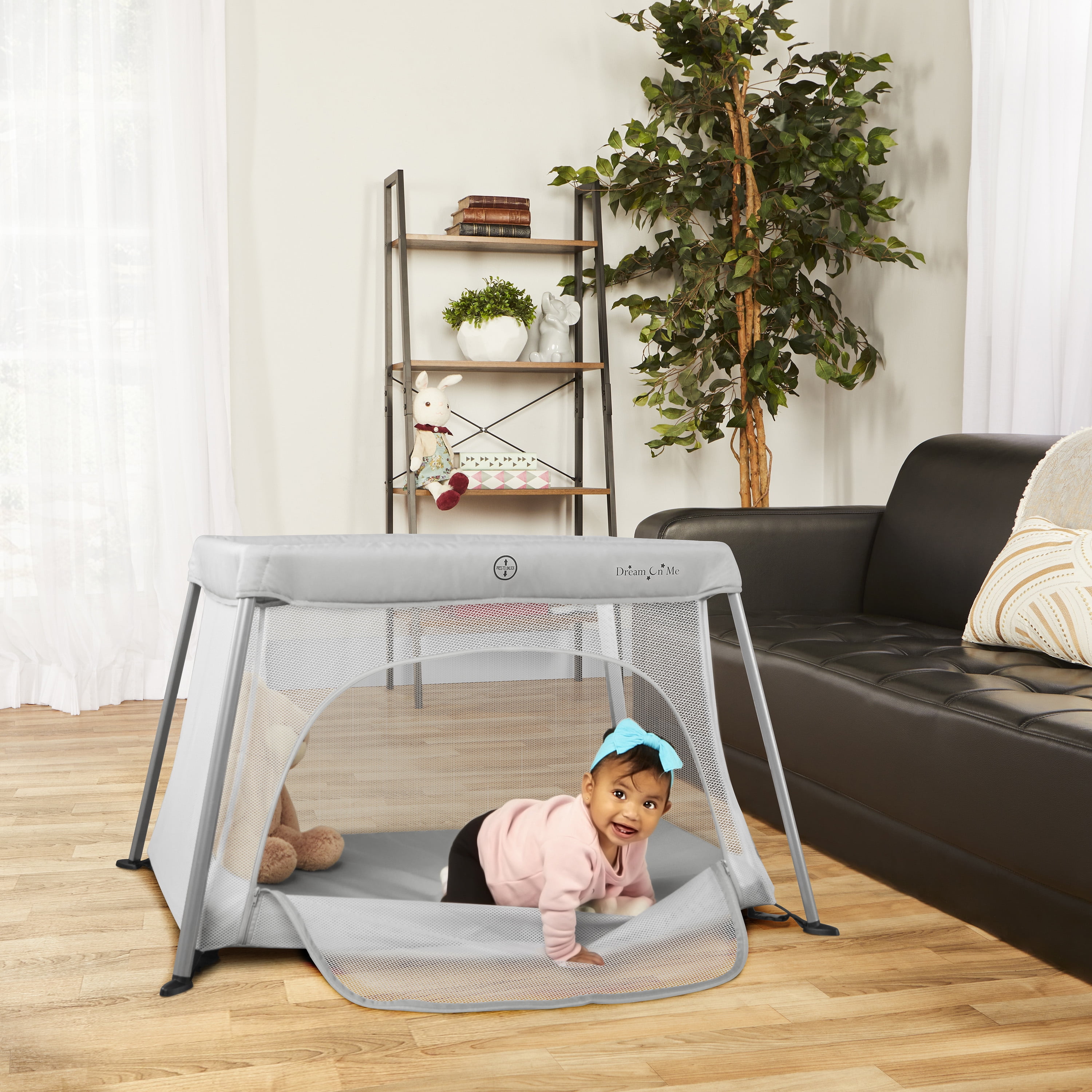 Dream on me sales travel light play yard