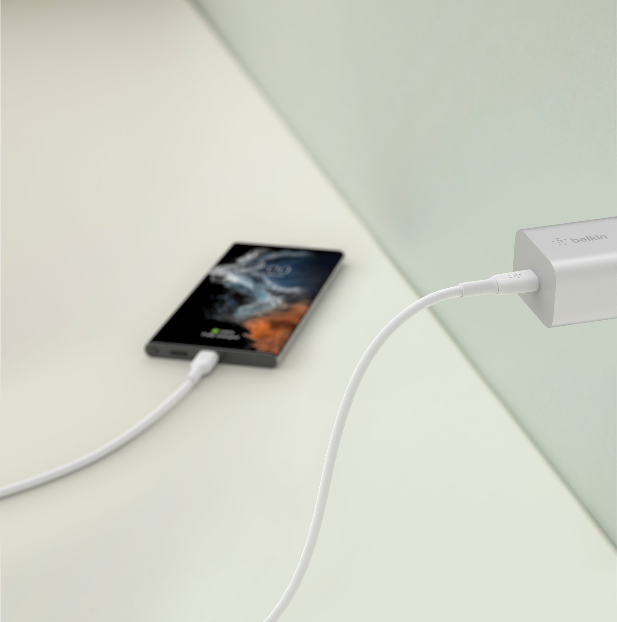 Belkin 20W USB C Wall Fast Charger - for iPhone , Samsung Galaxy, iPad, AirPods & More - Silver - image 4 of 9
