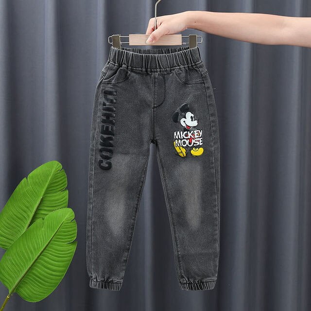 Jeans pour enfants sale